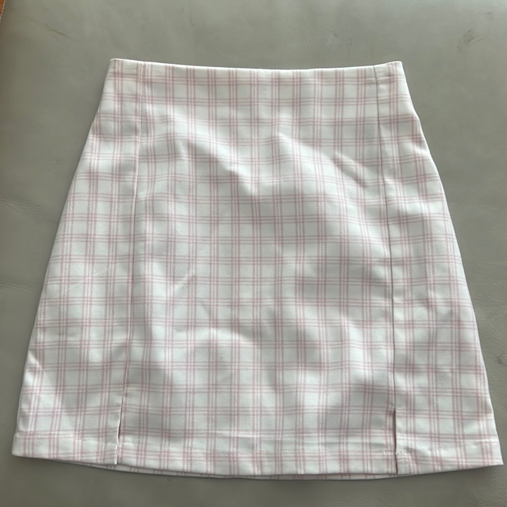 Brandy Melville slim skirt